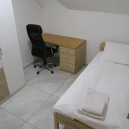 For Rent In 招待所 卢布尔雅那